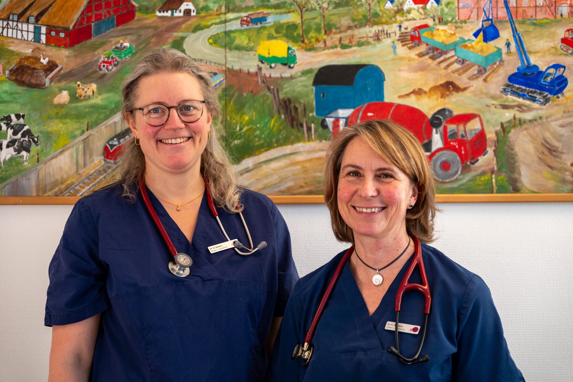 Dr. med. Katjana Nierhaus und Dr. med. Kristina Sweers